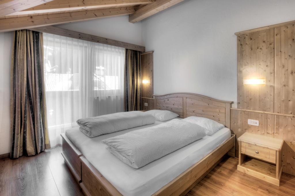 B&B Bracun Corvara In Badia Camera foto